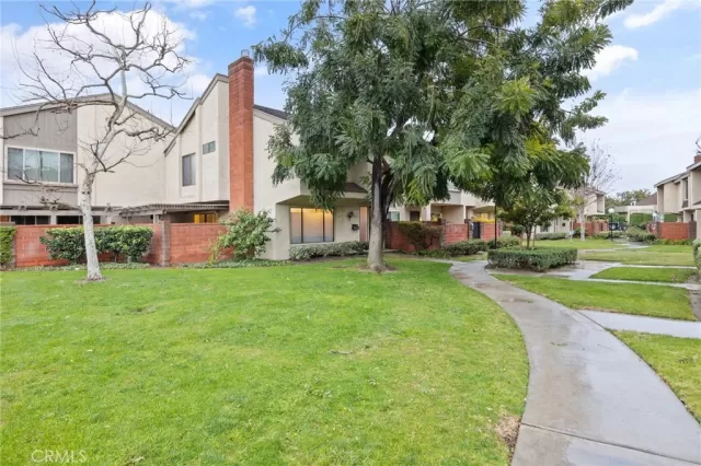 MLS: PW23017860 Condo For Sale