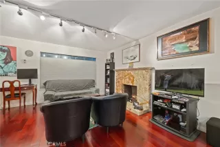 Photo #5: PW23017860 Listing 