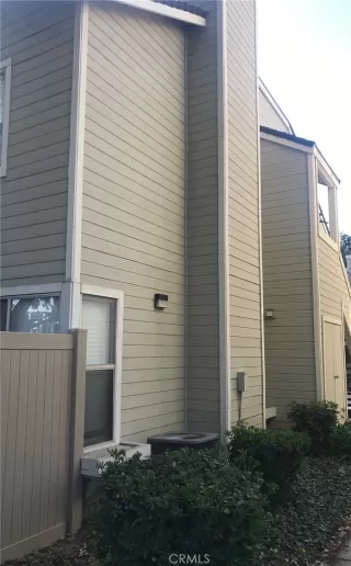 Photo #1: PW23018297 Listing