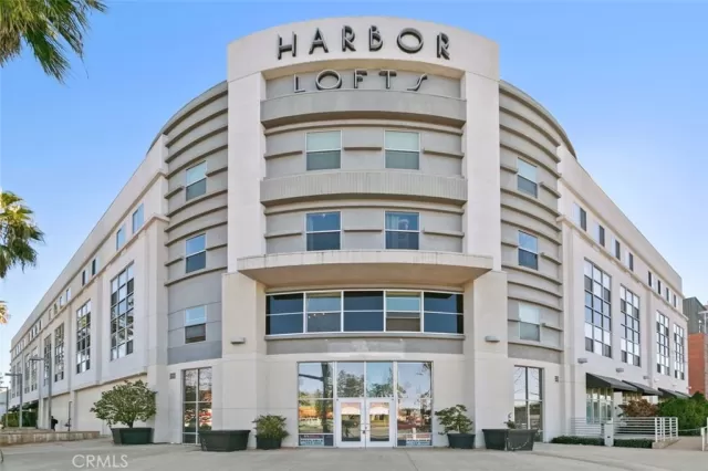 MLS: PW23022546 Condo For Sale