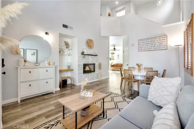 MLS: PW23023429 Condo For Sale