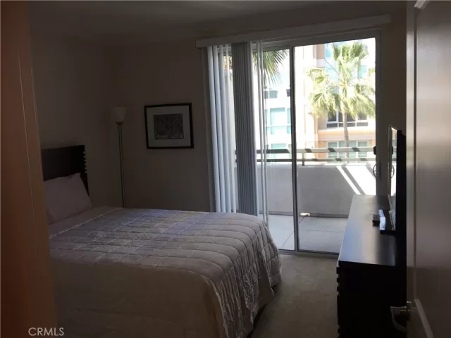 MLS: PW23024098 Condo For Sale