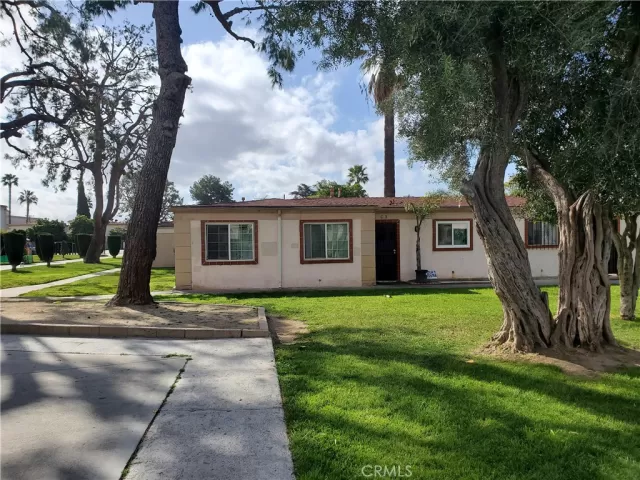 MLS: PW23024210 Condo For Sale