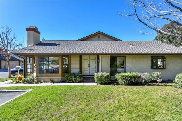 MLS: PW23024722 Condo For Sale