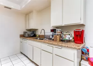 Photo #6: PW23025136 Listing 