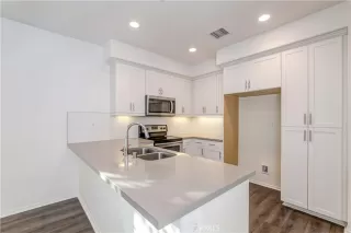 Photo #6: PW23026853 Listing