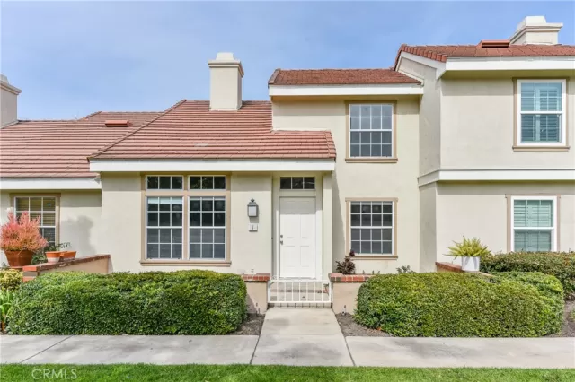 MLS: PW23028689 Condo For Sale