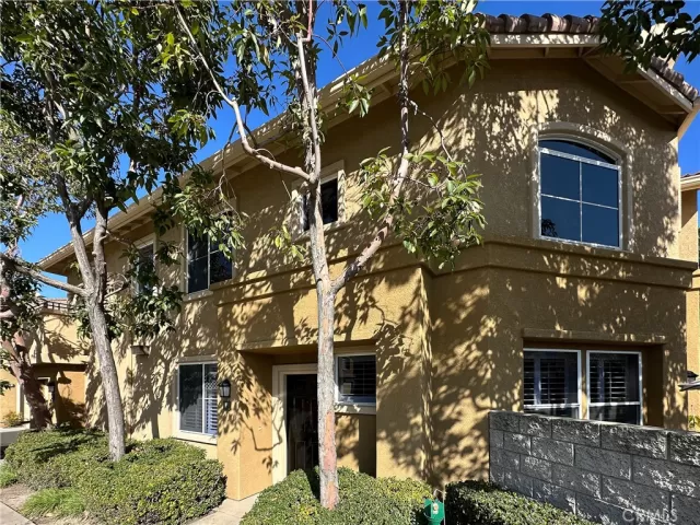 MLS: PW23029350 Condo For Sale