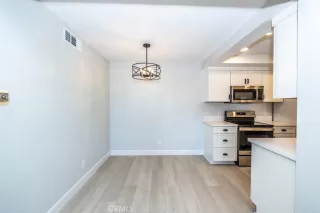 Photo #5: PW23029614 Listing