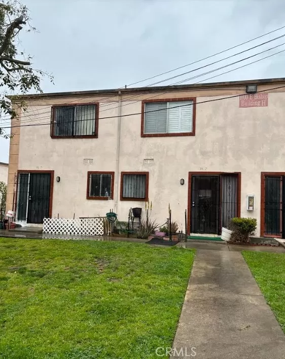 MLS: PW23033153 Condo For Sale