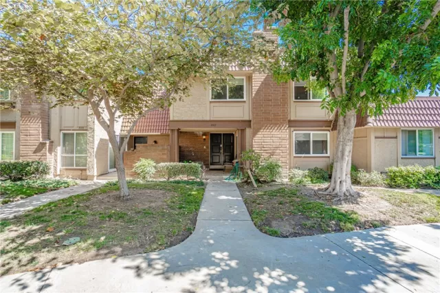 MLS: PW23033433 Condo For Sale