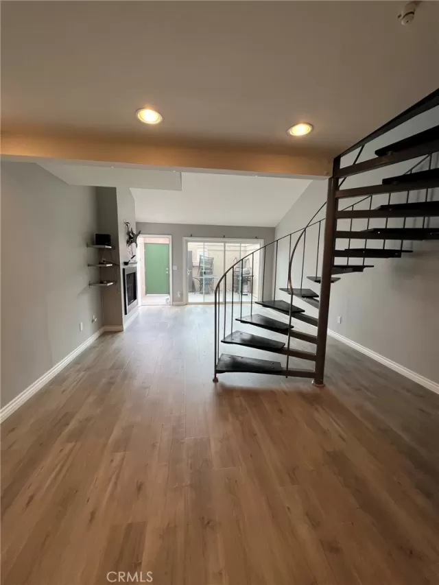 MLS: PW23034156 Condo For Sale