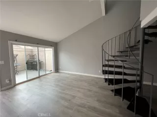 Photo #2: PW23034156 Listing 