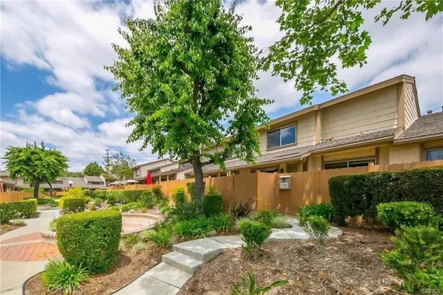 MLS: PW23034389 Condo For Sale