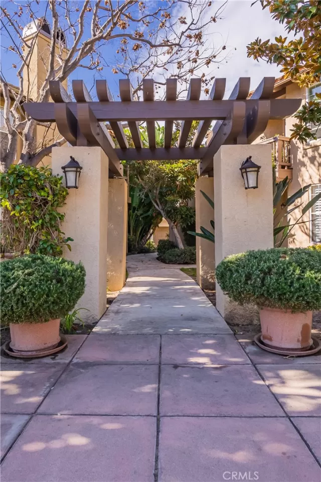 MLS: PW23036671 Condo For Sale