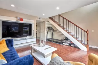 Photo #1: PW23037012 Listing 