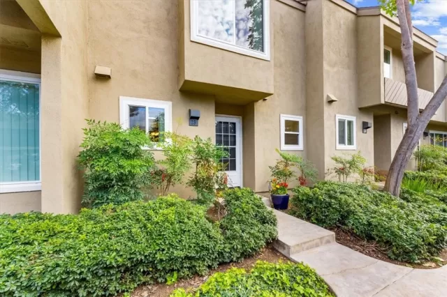 MLS: PW23038162 Condo For Sale