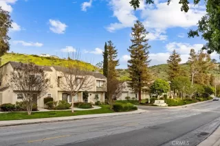 Photo #2: PW23038162 Listing 