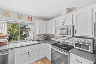 Photo #1: PW23040359 Listing 