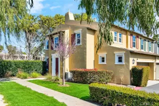 More Details about MLS # PW23041038 : 101 S HEARTWOOD WAY