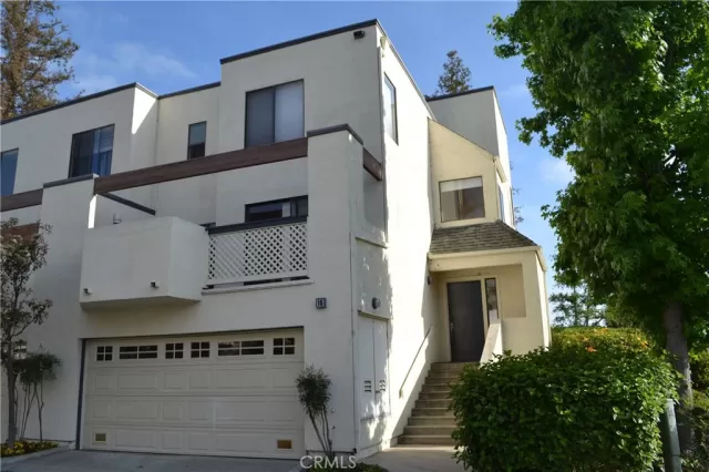 MLS: PW23041630 Condo For Sale