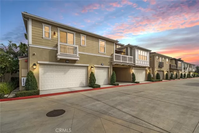 MLS: PW23041770 Condo For Sale