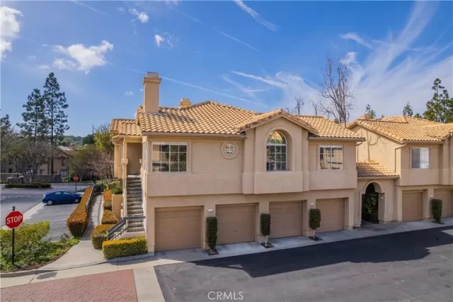 MLS: PW23042330 Condo For Sale