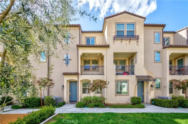 MLS: PW23046982 Condo For Sale