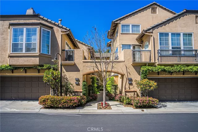 MLS: PW23049693 Condo For Sale