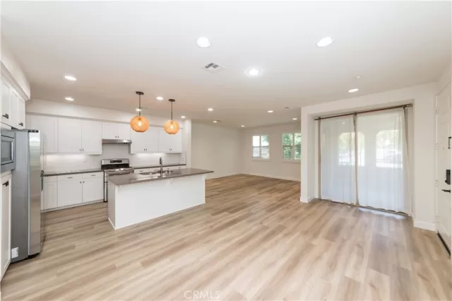 MLS: PW23050141 Condo For Sale