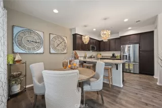 Photo #4: PW23051091 Listing