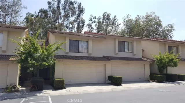 MLS: PW23051808 Condo For Sale