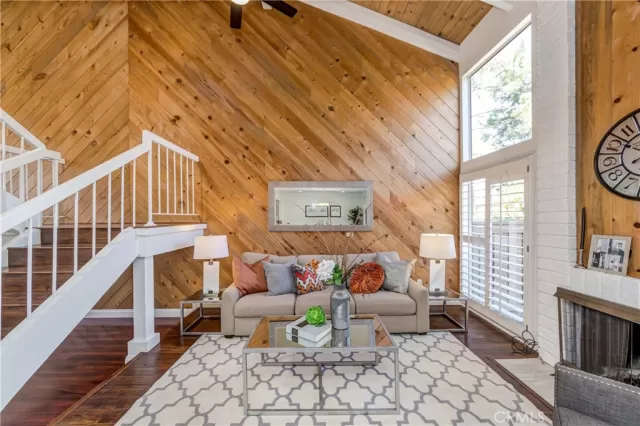 MLS: PW23052204 Condo For Sale