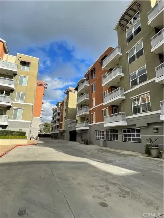 Photo #3: PW23052965 Listing