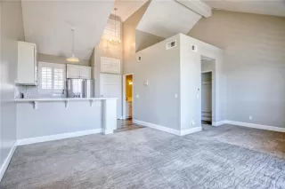 Photo #1: PW23056020 Listing 