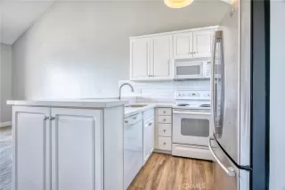 Photo #6: PW23056020 Listing 