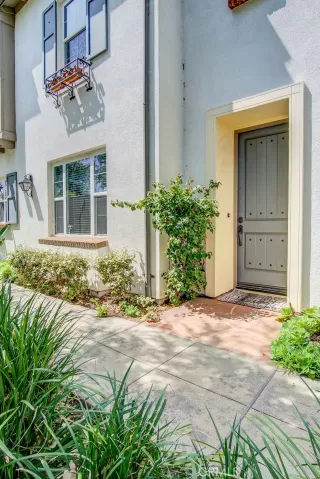 Photo #1: PW23056726 Listing 