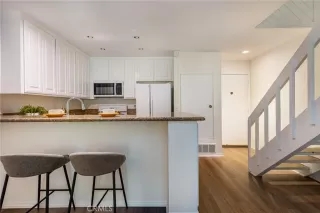 Photo #4: PW23061603 Listing 