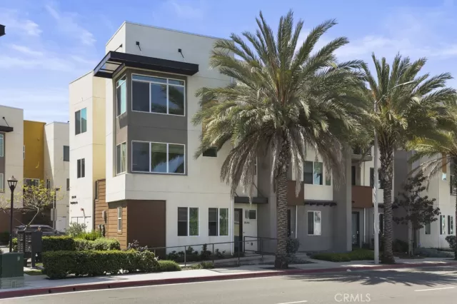 MLS: PW23064468 Condo For Sale