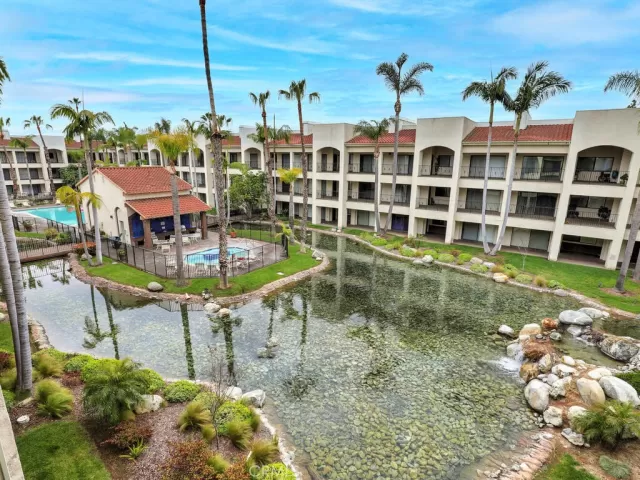 MLS: PW23065007 Condo For Sale