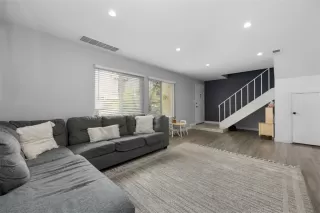 Photo #4: PW23070168 Listing