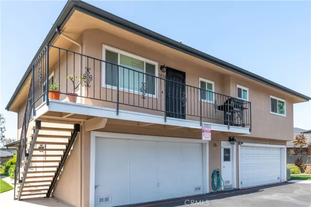 MLS: PW23071080 Condo For Sale