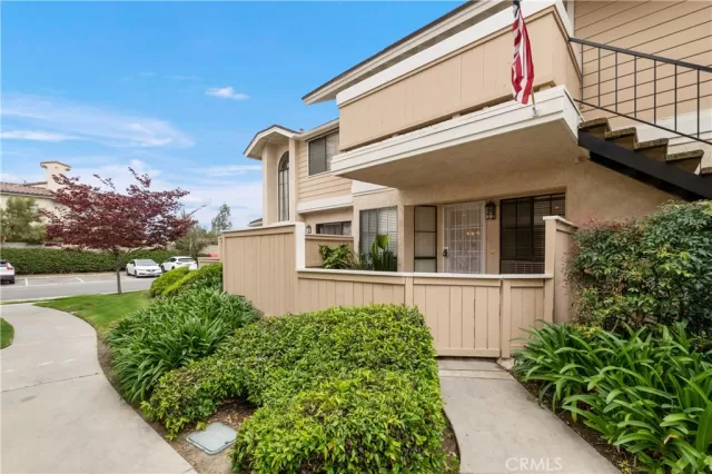 MLS: PW23072398 Condo For Sale