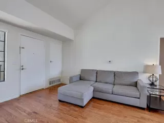 Photo #3: PW23072448 Listing 