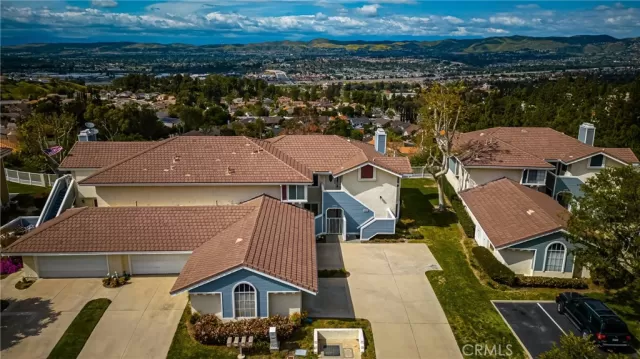 MLS: PW23073302 Condo For Sale