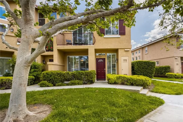 MLS: PW23075403 Condo For Sale