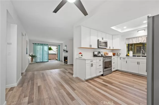 MLS: PW23081319 Condo For Sale