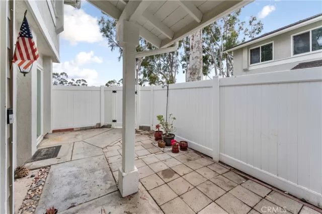 MLS: PW23081605 Condo For Sale