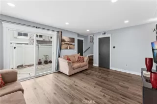 Photo #2: PW23081605 Listing 