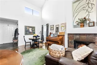 Photo #5: PW23082696 Listing